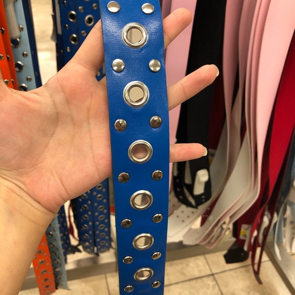 GROMMET BELTS COLORS, NEONS, NEUTRALS AND BLACK!🖤 - Picture 3 of 5